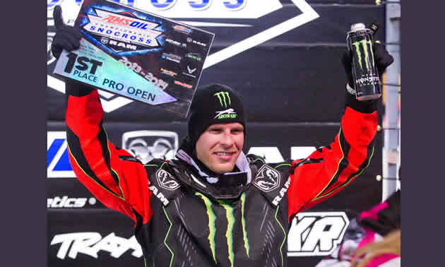 Tucker Hibbert wins