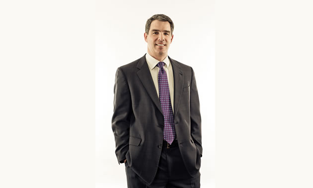 Photo of a man wearing a suit