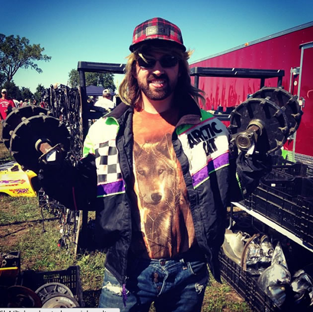 Turkey Reinheardt browses the sled swap at Hay Days. 