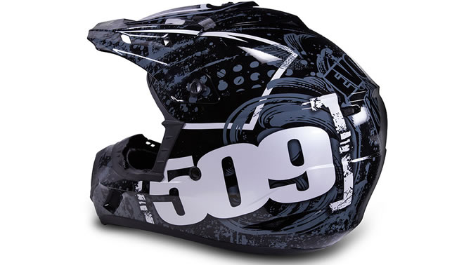 Picture of 509 helmet.