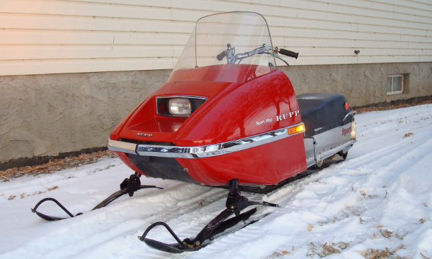 Rupp Snowmobile NOS Toolbox Retaining Strap 14879 1973 Sport 