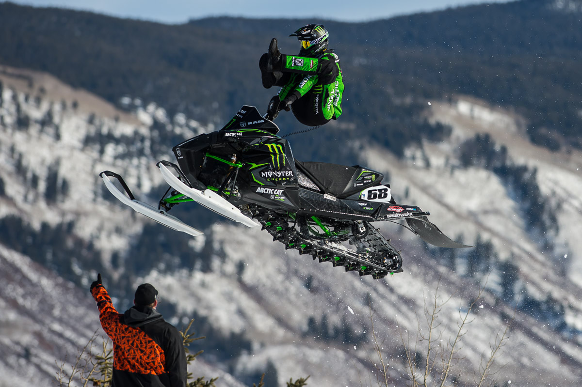 Tucker Hibbert at the XGames 2015-Heelclicker move