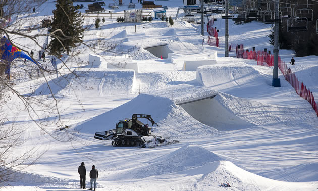 Sledhammers innovative snocross race was dreamed into existence to blend multiple elements.