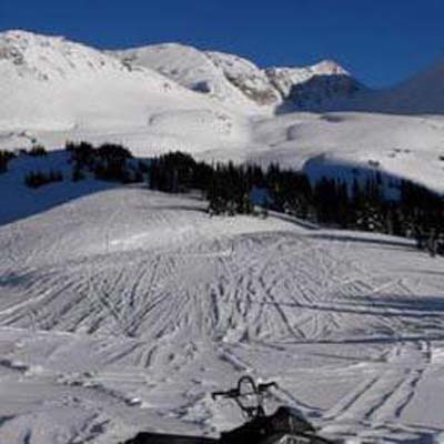 Picture of snow field. 