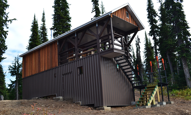 Frisby Ridge Cabin In Revelstoke Gets A Facelift Snoriders