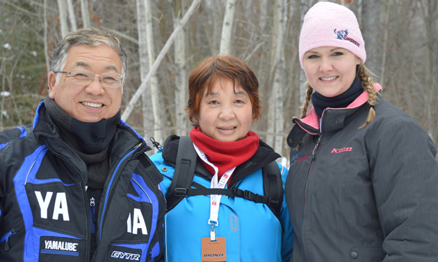 Kirsten Armleder with the Japanese delegates. 