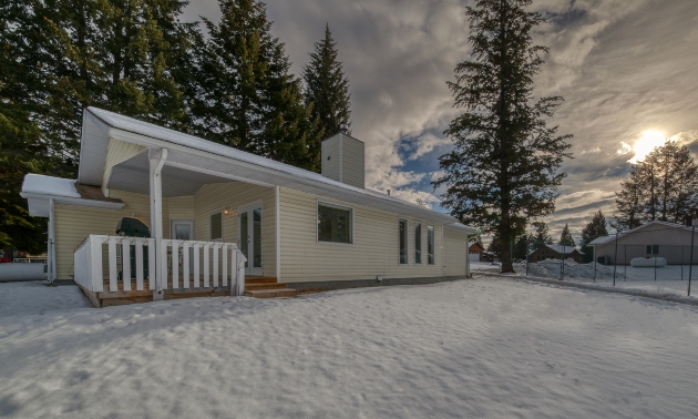 One of RidgeView Resort's lodges. 