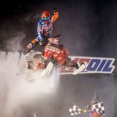 Kody Kamm races to a win in Round 6 of the AMSOIL Championship Series racing at Canterbury Park, in Shakopee, Minnesota. 