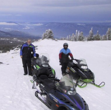 VIEW     top of Greenstone Mountain     Norm Chadderton  far left
Photo courtesy of Norm Chadderton